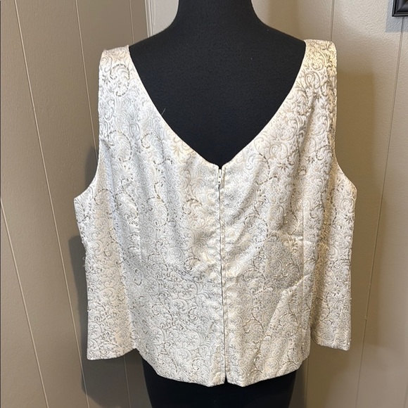 Z JS Collections Women’s 22 Ivory Floral Beaded Tank Top - Picture 4 of 5